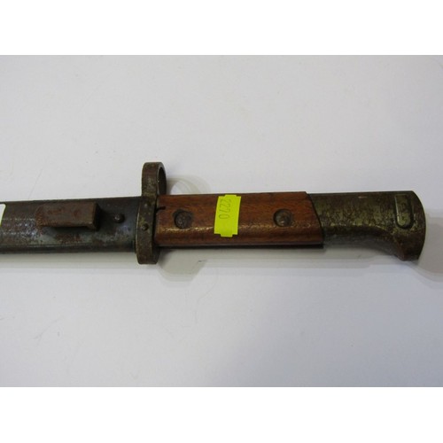 94 - VINTAGE BAYONET, WWII design bayonet, 45cm