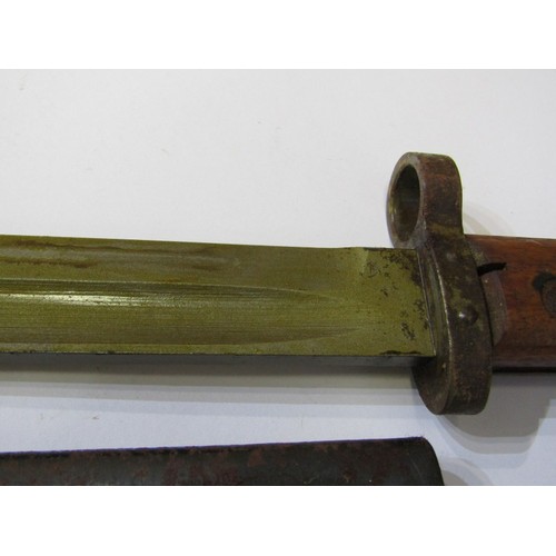 94 - VINTAGE BAYONET, WWII design bayonet, 45cm