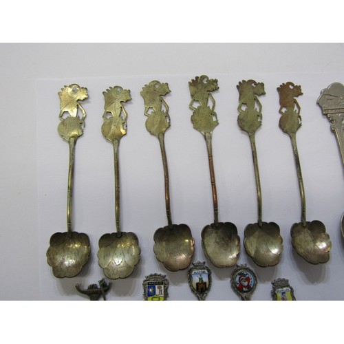 318 - TEASPOONS, collection of foreign silver and other souvenir spoons