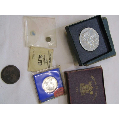 125 - SILVER CORONATION MEDALS X 2, George V & Victoria, 1951 FOB crowns x 2 in boxes with COAs copper hal... 