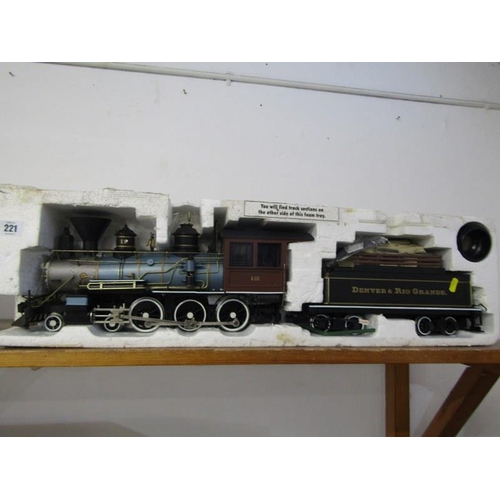 221 - BACHMANN RIO GRANDE LOCOMOTIVE, G gauge powered locomotive, Denver & Rio Grande tender