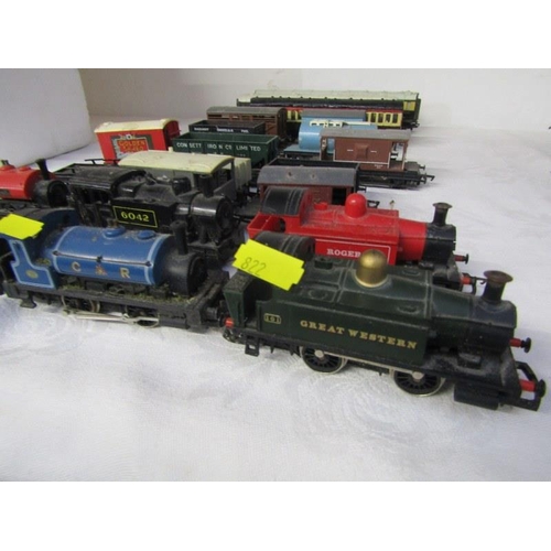 231 - OO GAUGE RAILWAYS, 5 OO gauge locomotives, a clockwork locomotive, 3 assorted carriages & a selectio... 