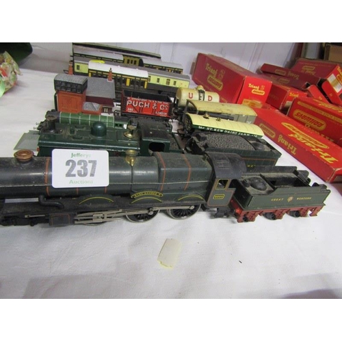 237 - OO GAUGE RAILWAY EQUIPMENT, OO gauge locomotive King George V with tender also further tank wagons, ... 