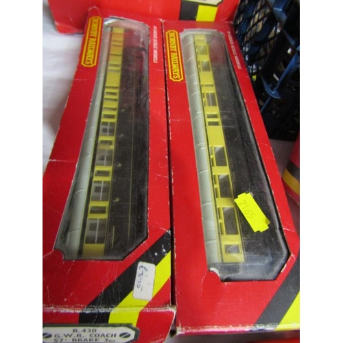 239 - HORNBY RAILWAY, collection of  boxed Hornby Railways, 00 guage, R430 GWR coach x 2, R629 level cross... 