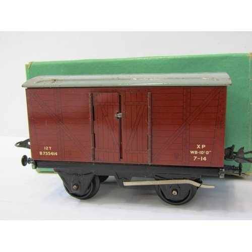 246A - 0 GAUGE RAILWAYS, Hornby 0 gauge clockwork locomotive, together with a Hornby boxed no50 goods van