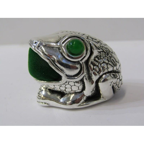 333 - NOVELTY PIN CUSHION, sterling silver pin cushion in the form of a Frog with green eyes