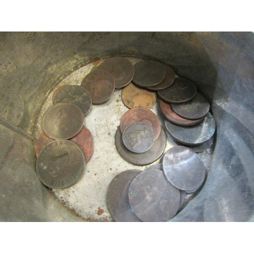 72 - 18TH/19TH CENTURY COPPER CARTWHEEL PENNIES, half pennies including  1749 half penny in higher grade,... 