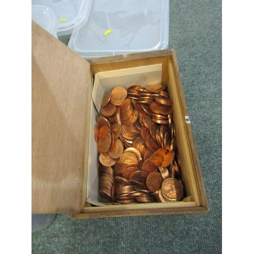 95 - LARGE COLLECTION OF MODERN COPPER PENNIES, half pennies & farthings in 3 containers - never mind the... 