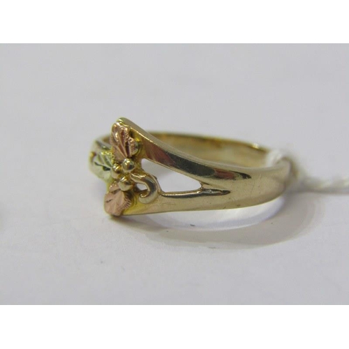 133 - 10ct 3 TONE GOLD RING, yellow rose and green gold, Montana style vine design, approx 2.3 grams, size... 