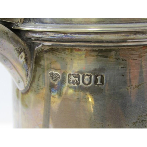 49 - IMPRESSIVE LIDDED SILVER TANKARD of Georgian design by the Goldsmiths & Silversmiths Company, Regent... 