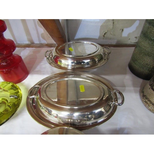 21 - PLATED WARE Collection of plated ware including 2 covered serving dishes and a 3 piece tea set