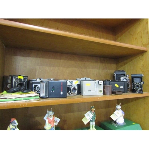 110 - VINTAGE CAMERAS, collection of 14 assorted cameras, including Zeiss Ikon and Kodak bellow cameras