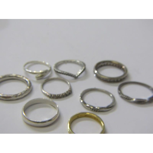 148 - 9 SILVER RINGS, 9 silver/silver gilt rings, some stone set , some band rings, various sizes