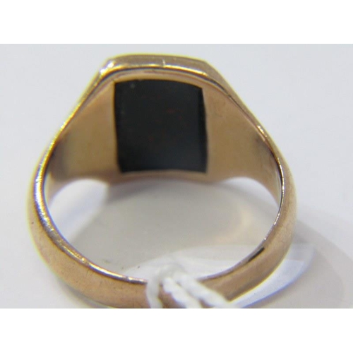 154 - SIGNET RING, 9ct yellow gold stone set signet ring (stone chipped), size R/S, 5.4 grams