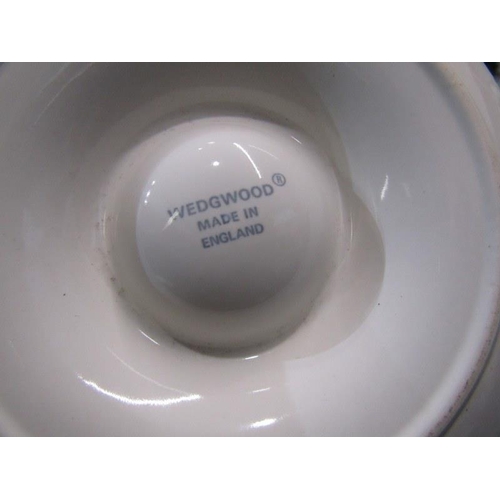 27 - WEDGWOOD DINNERWARE, 