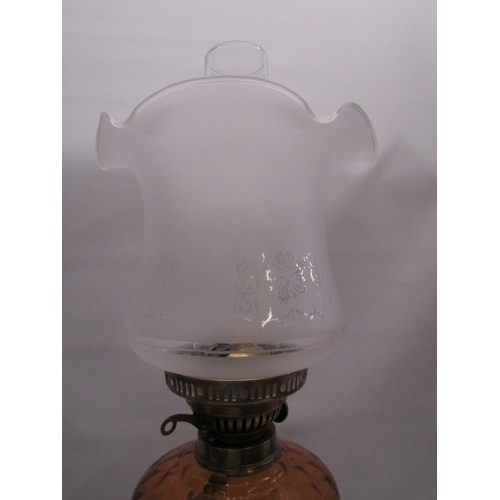 116 - EDWARDIAN OIL LAMP, brass column support oil lamp and amber glass reservoir and frosted shade