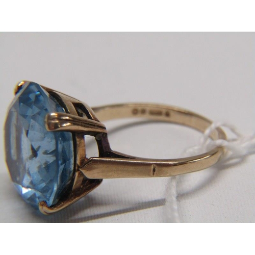 158 - 9ct GOLD DRESS RING, 9ct yellow gold ring set a large round topaz, 16mm spread, size N