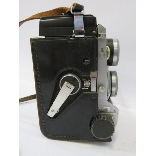 62 - PHOTOGRAPHY, Mamiya C3 professional camera with carrying case