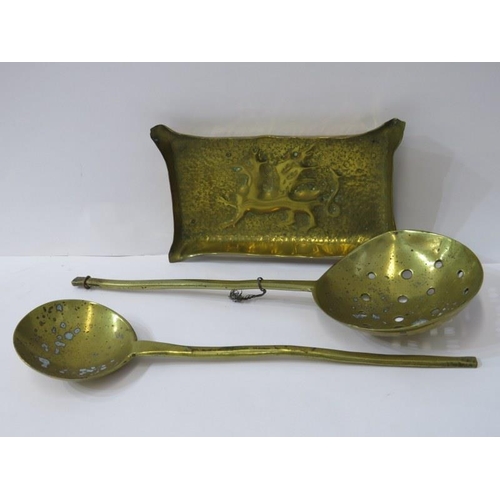 83 - ANTIQUE BRASSWARE, a gothic design brass jewellery casket, 2 brass spoons and embossed brass dragon ... 