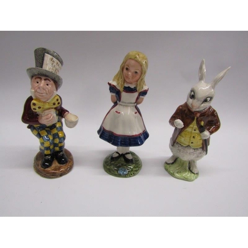 94 - ALICE IN WONDERLAND, collection of 11 Beswick figures from the series