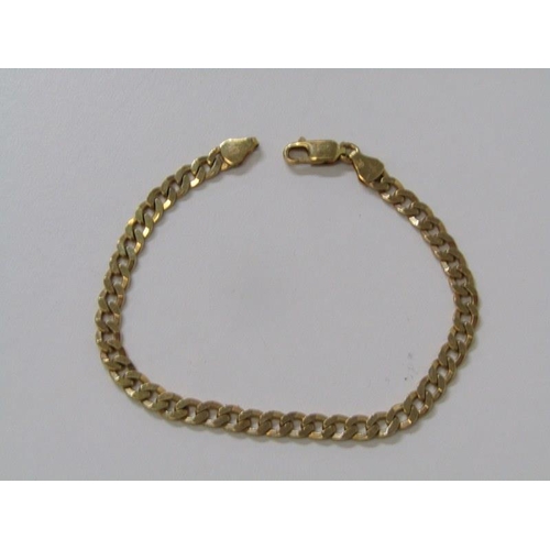 143 - GOLD CURB LINK BRACELET, 9ct yellow gold curb link bracelet with lobster clasp, 7