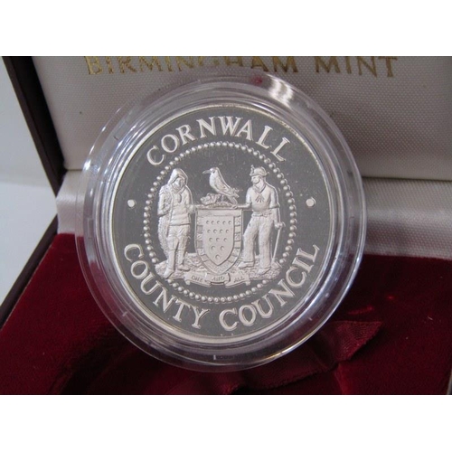 363 - MEDALLIONS, 2 Cornwall County Council medallions in fitted cases, 1 bronze and 1 silver, Victorian P... 