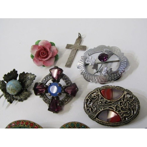 366 - MICROMOSAIC, 2 micromosiac bar brooches plus other stone set bar brooches and a silver cross