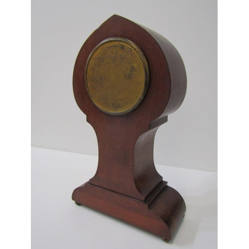 39 - ART NOUVEAU, a marquetry mahogany mantel clock with key, 27cm height