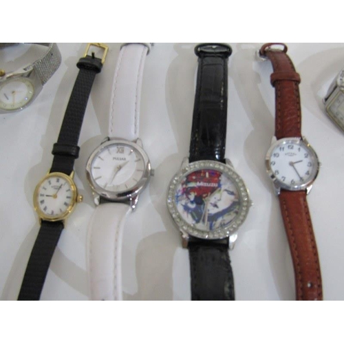 394 - WRIST WATCHES, Mappin & Webb lady's wrist watch, Rotary wrist watch and various others, 7 assorted w... 