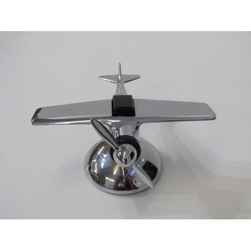 6 - ART DECO STYLE, a chrome monoplane design table lighter, American patent 15cm length