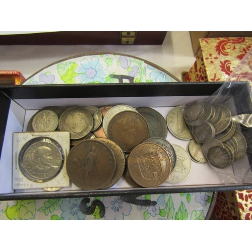 16 - World silver, including French francs x3, quarter rupee, nickel & dimes, threepences x 10 etc. 61 gr... 