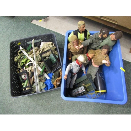 190 - VINTAGE ACTION MAN, box of 7 vintage Action Men, all in original clothing, accompanied with good box... 