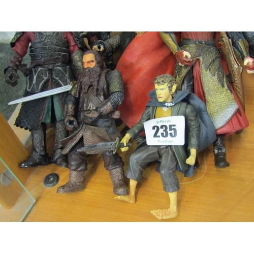 235 - LORD OF THE RINGS CHARACTERS, 13 assorted Lord of the Rings figures