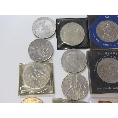 26 - Vatican Pope John Paul II 5-coin Lira set ‘Cittå del Vaticano’, 1980 Isle of Man 1 pound, modern cro... 