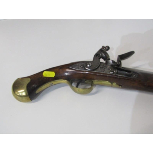 405 - EARLY 19th CENTURY FLINTLOCK PISTOL, long Sea service flintlock pistol with walnut stock, circa 1800... 