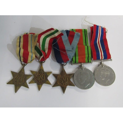 422 - WWII GROUP OF 5 MEDALS, including War & Defence medals, African, Italy & 1939/45 Stars