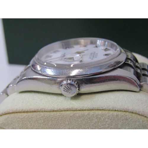 48 - ROLEX, Rolex Oyster Perpetual date stainless steel gent's wrist watch, reference number 116200, seri... 