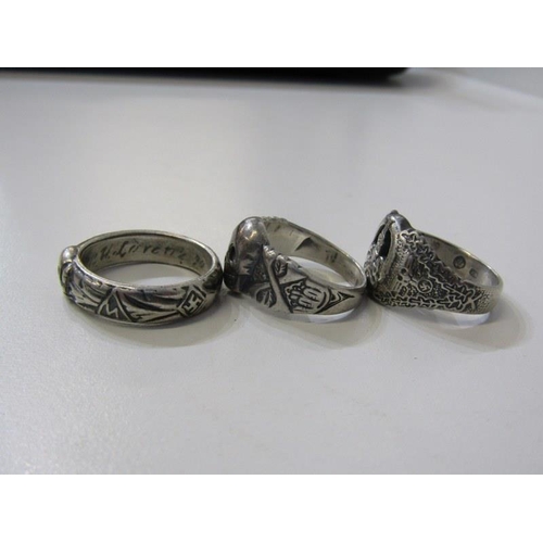 185 - SKULL & CROSS BONE RINGS, 3 assorted skull and cross bone rings, various sizes