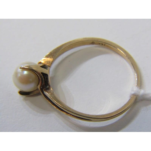 241 - PEARL RING, 14ct yellow gold ring set a pearl, size P/Q