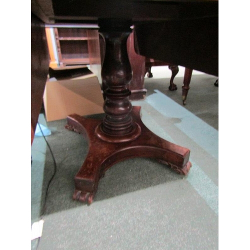 848 - VICTORIAN MAHOGANY PEMBROKE TABLE, on platform base