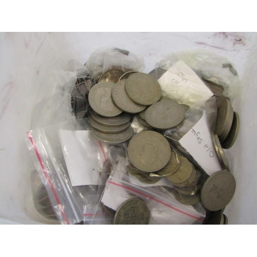 55 - Pre-1947 silver half crowns x 3, shillings x 3, threepences x 13 etc (82 grams) together with a tub ... 