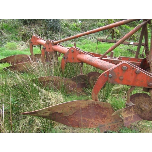 176 - Keverland 4 furrow traditional plough, 14