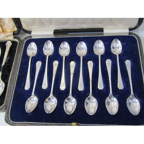 242 - SILVER TEASPOON SET, set of 12 silver teaspoons in fitted retail case, Sheffield HM, together with a... 