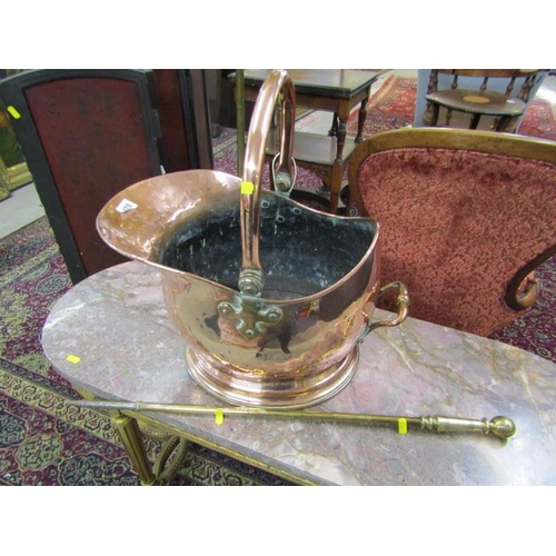 489 - ANTIQUE METALWARE, Victorian copper swing handled coal scuttle and Aesthetic movement brass poker