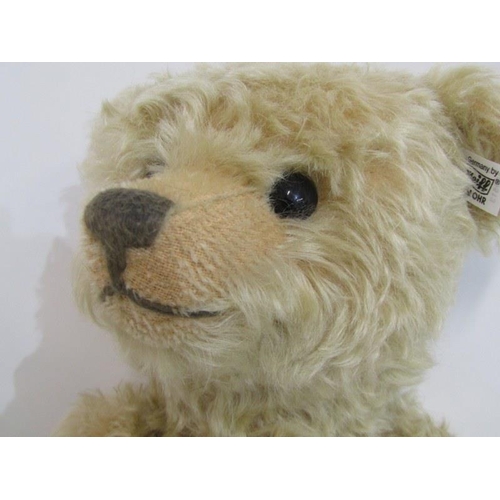 496 - STEIFF BEAR, Paul the growling bear in mohair, replica 1908, 46cm height, no 400513, with box and CO... 