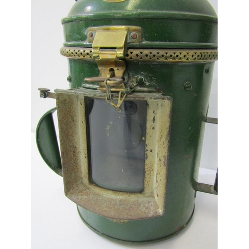 102 - VINTAGE GREEN METAL LAMP, 