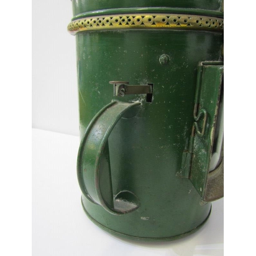 102 - VINTAGE GREEN METAL LAMP, 