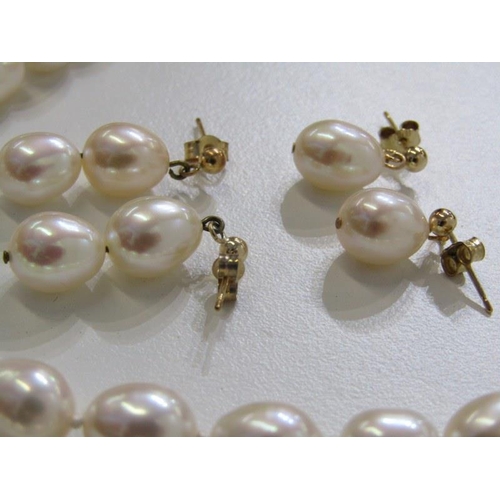 144 - CULTURED PEARL NECKLACE & EARRINGS, 16