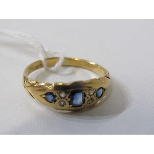 151 - ANTIQUE SAPPHIRE RING, 18ct yellow gold ring set 3 graduated sapphires interspersed by 4 small diamo... 