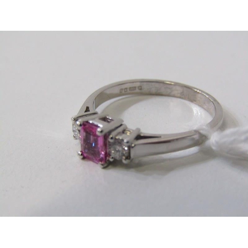 157 - PINK SAPPHIRE & DIAMOND RING, 18ct white gold ring set central pink sapphire flanked by 2 diamonds, ... 